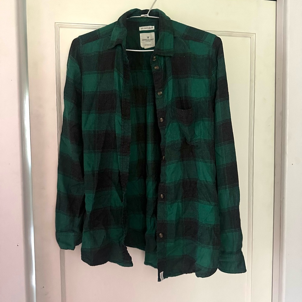 American Eagle Green and Black Lightweight Shirt Boyfriend Fit Flannel Shirt